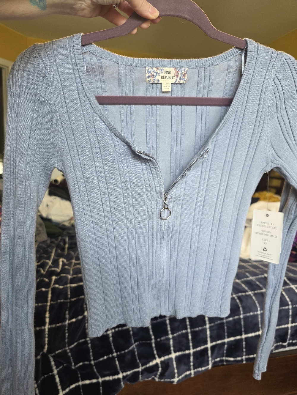Pink Republic Pale Blue Ribbed Zip-Front Sweater Crop Top